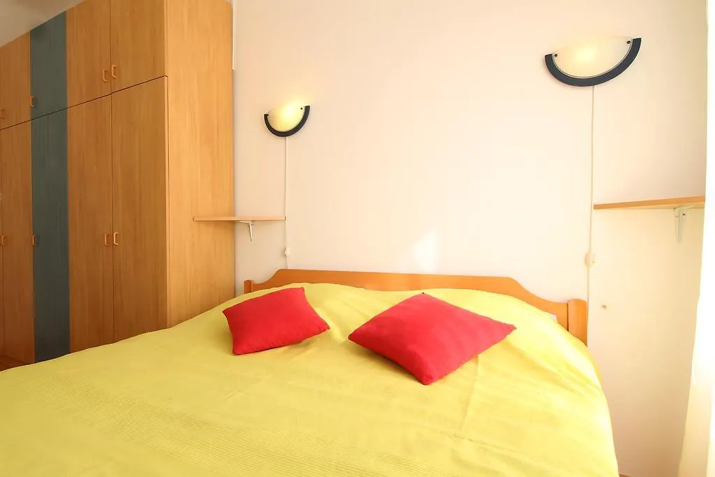 Apartment Adria Pula Kroatien